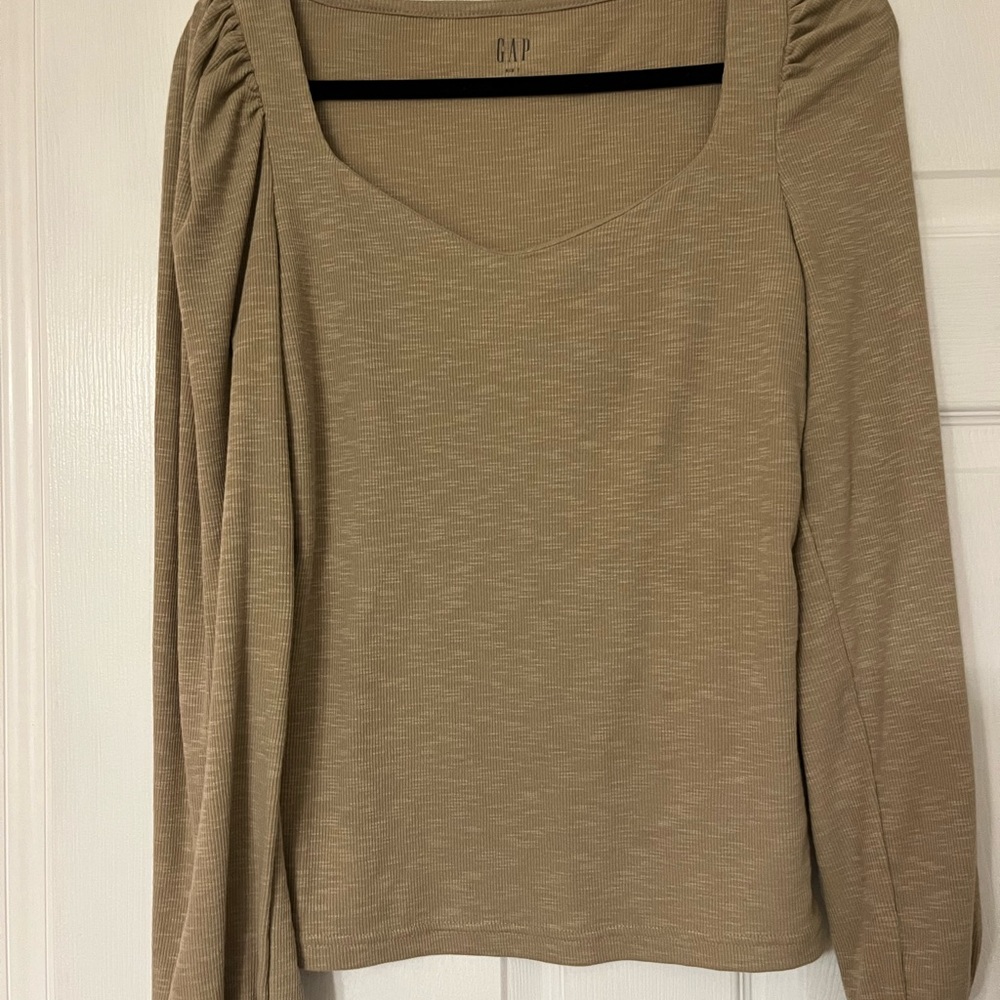 GAP Women's Tan Long Sleeve Top